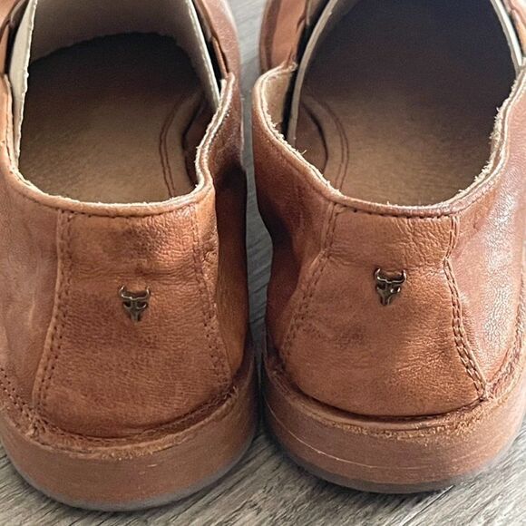 Trask Ali Camel Italian Washed Sheepskin Flats - Picture 7 of 14